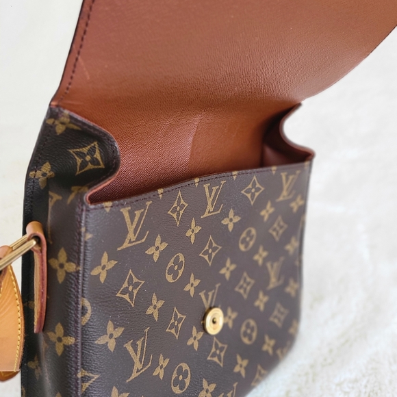 Louis Vuitton St Cloud - Picture 4 of 16